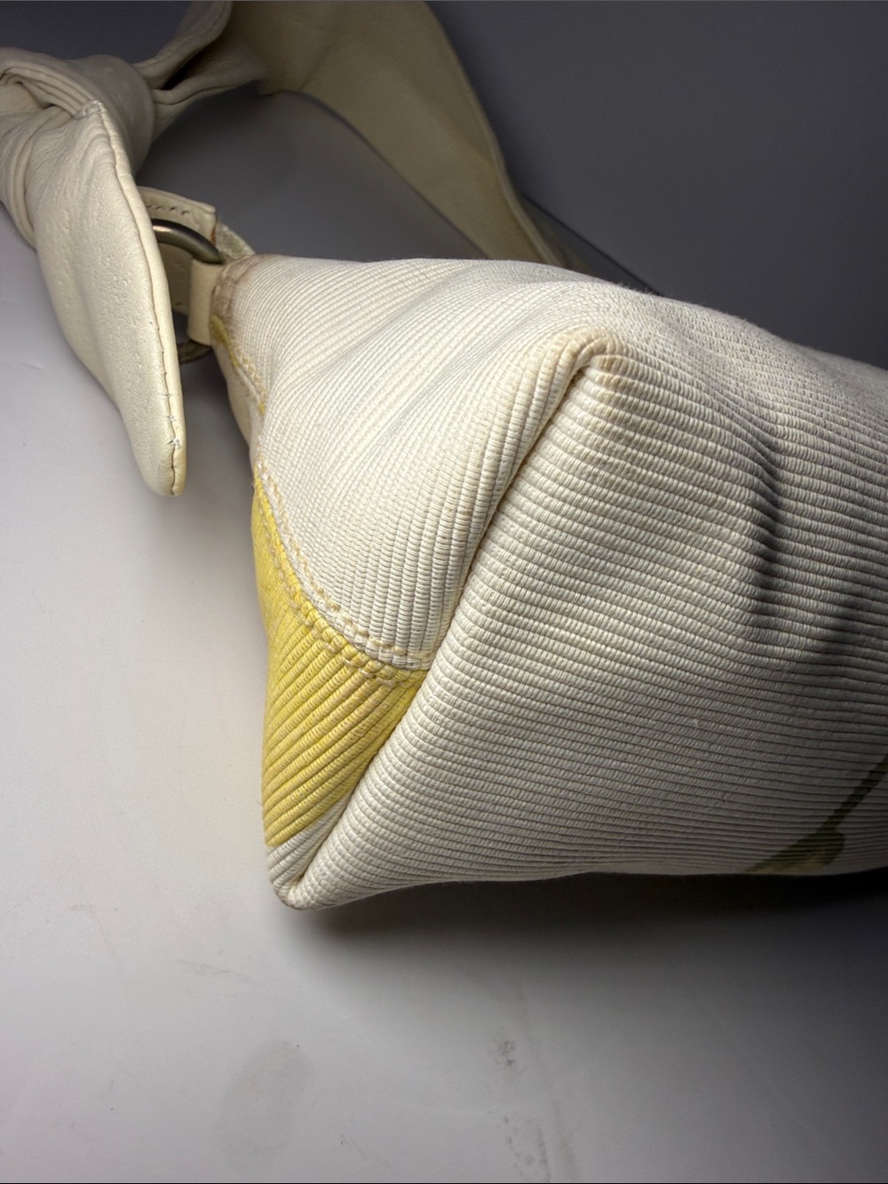 Salvatore Ferragamo Ivory Knotted-Handle Shoulder Bag with Floral Accent - Picture 7 of 12